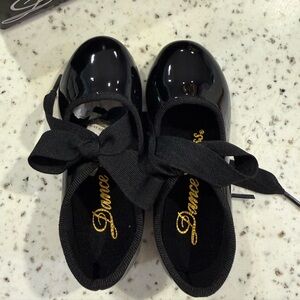 Dance Class Glossy Black Kids Tap Shoes